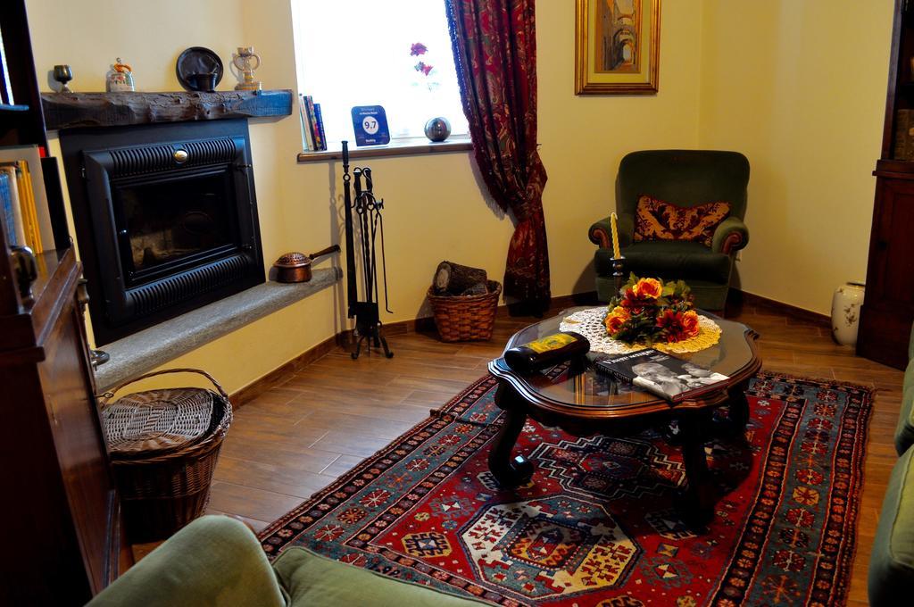 Le Macine Relais Bed and Breakfast Cairo Montenotte Eksteriør billede