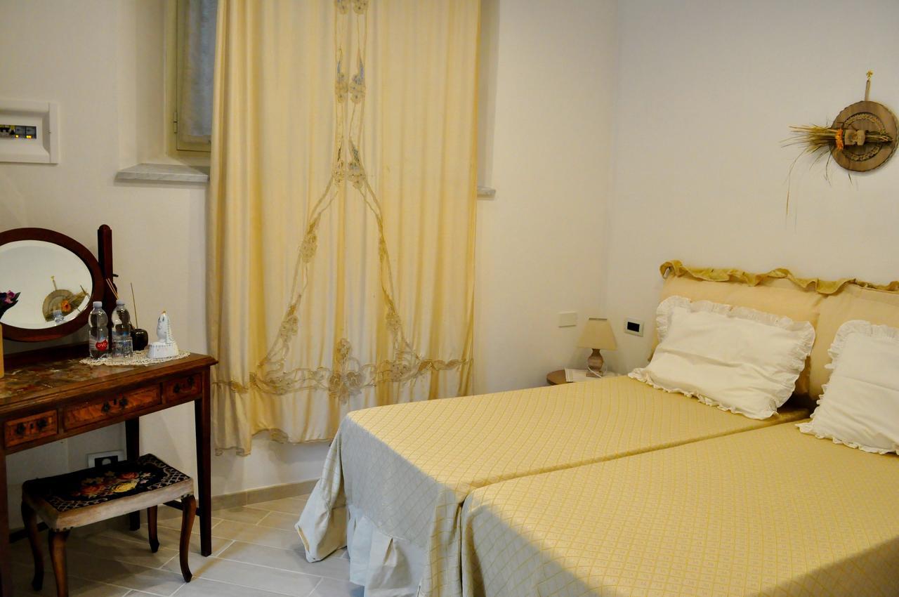 Le Macine Relais Bed and Breakfast Cairo Montenotte Eksteriør billede